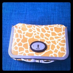 Fossil makeup case